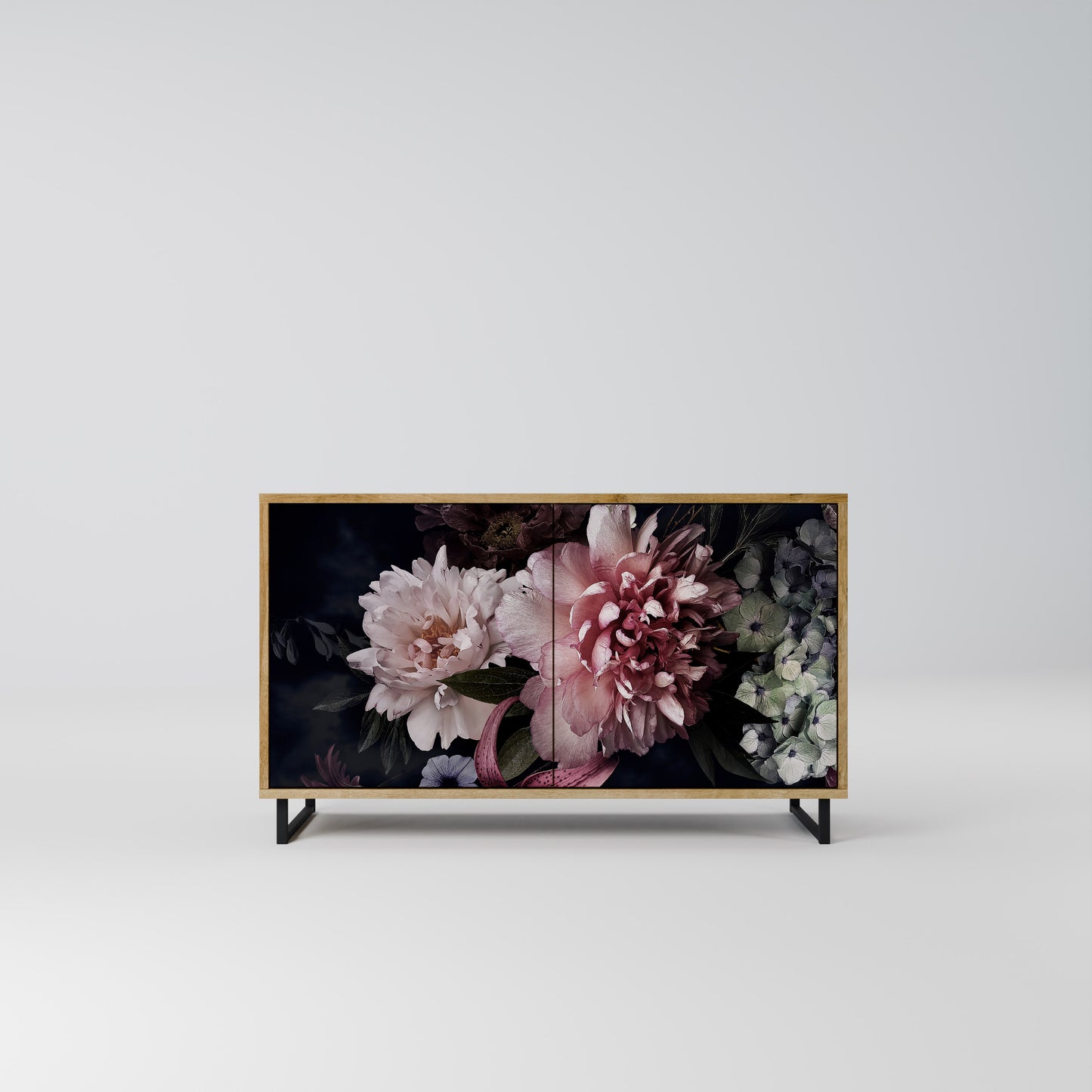 PURE BLOSSOM 2-dörrars skänk i ekeffekt