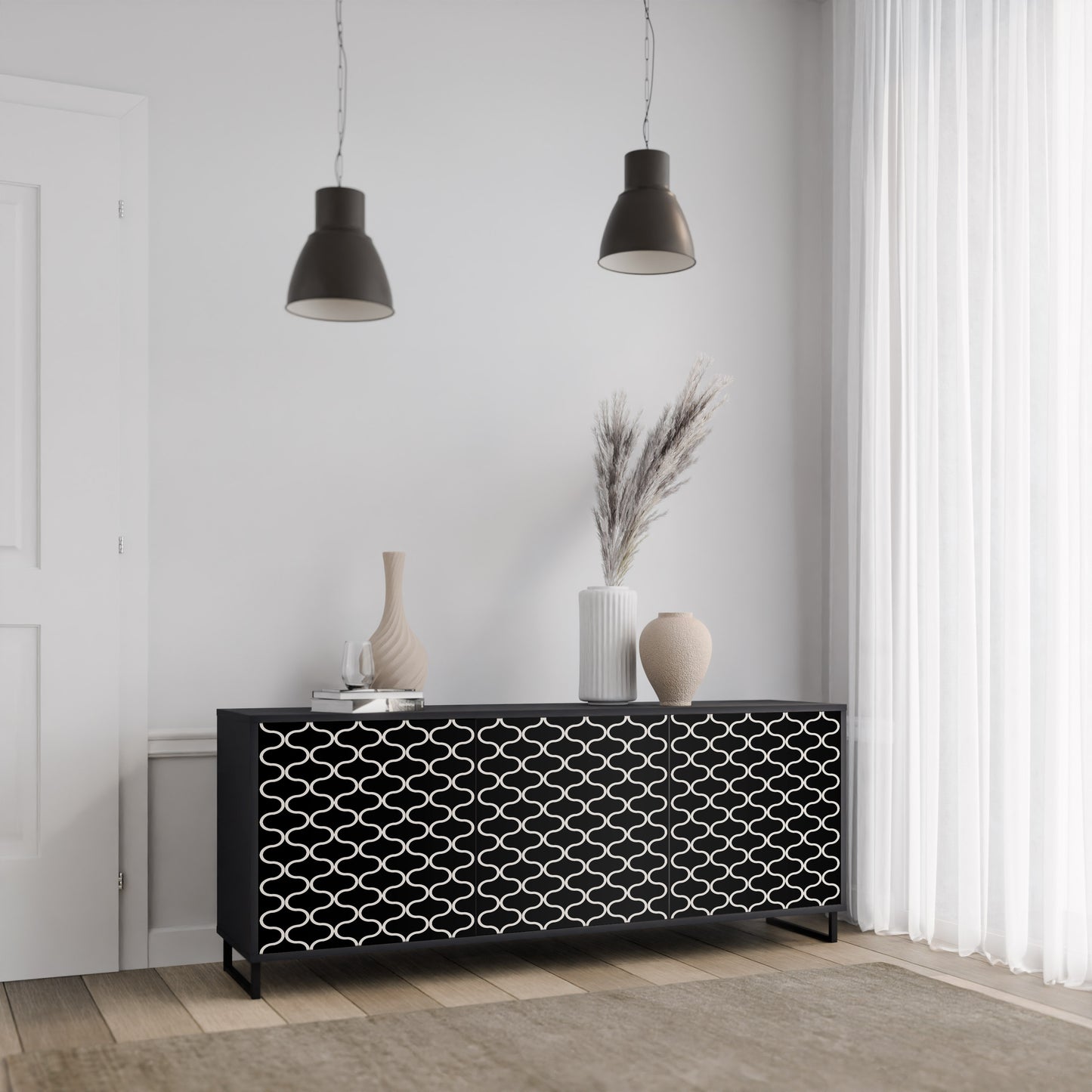 TESSELATED BLACKNESS 3-dörrars skänk i svart finish