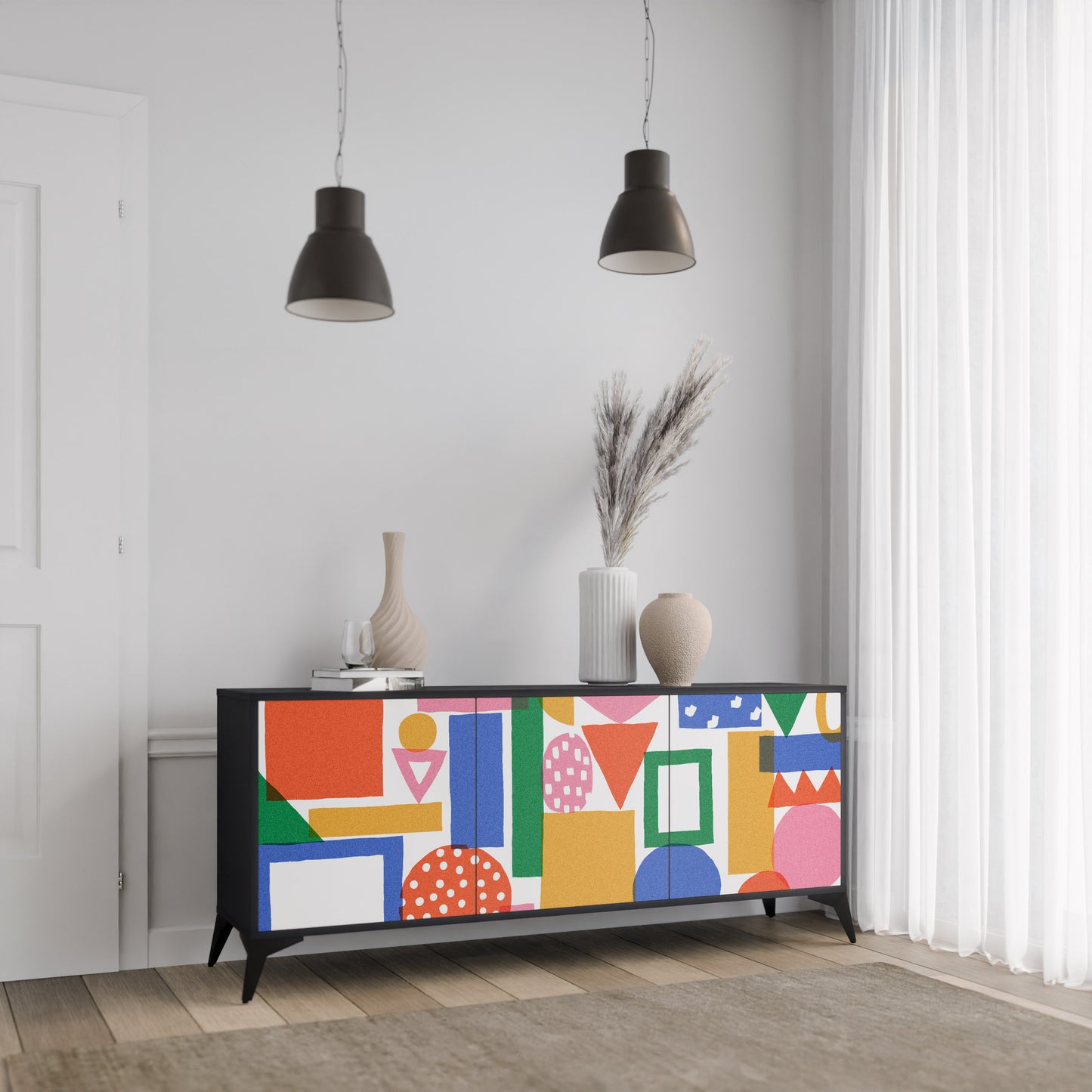 GEOMETRIC GLIMMER 3-dörrars skänk i svart finish