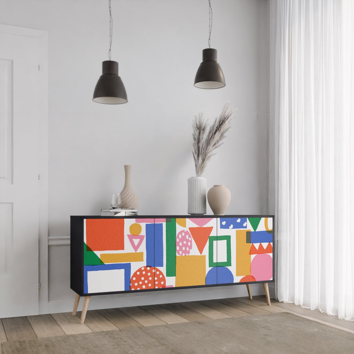 GEOMETRIC GLIMMER 3-dörrars skänk i svart finish