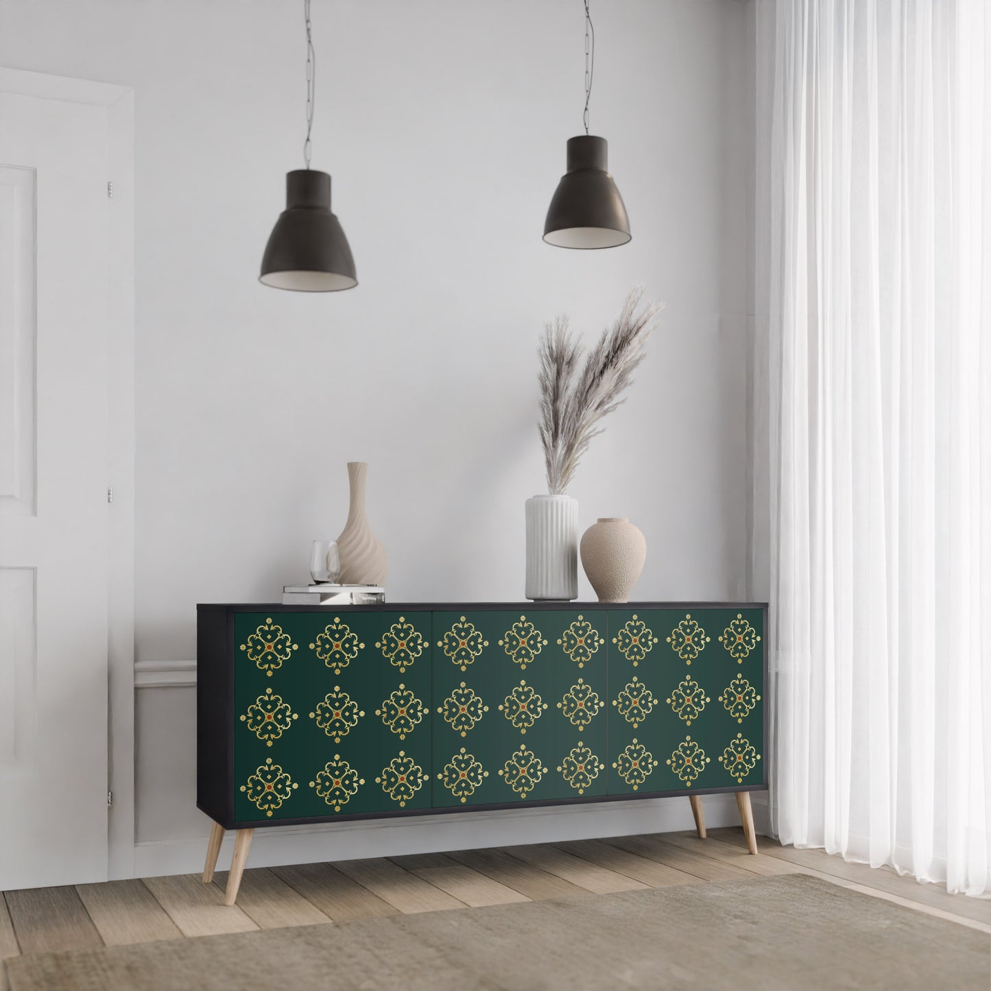 ROYAL MEDALLION 3-dörrars skänk i svart finish