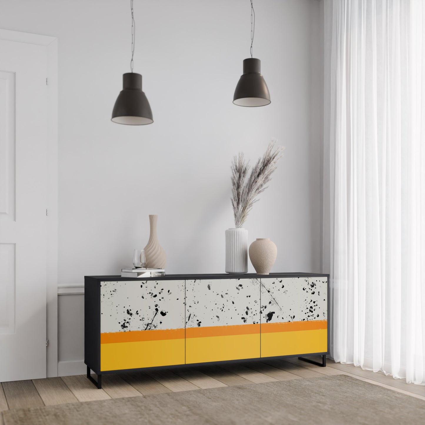 FÄRGAD AV ORANGE 3-dörrars skänk i svart finish
