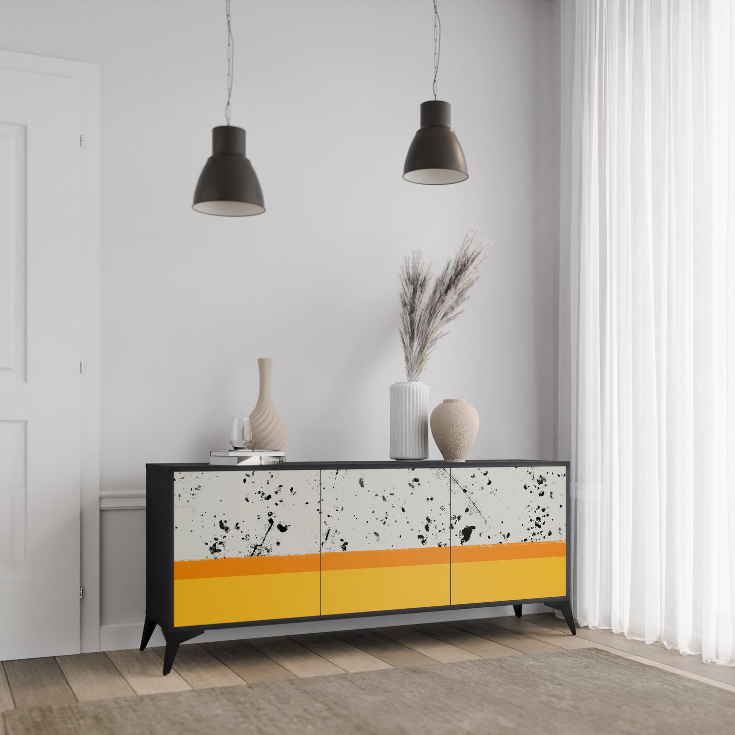 FÄRGAD AV ORANGE 3-dörrars skänk i svart finish