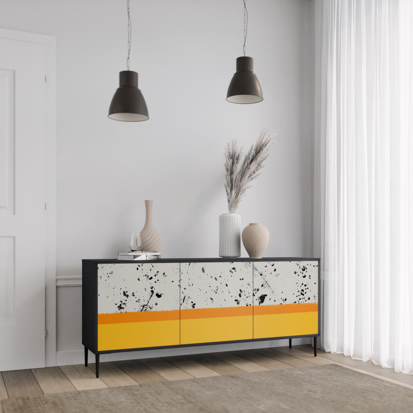 FÄRGAD AV ORANGE 3-dörrars skänk i svart finish