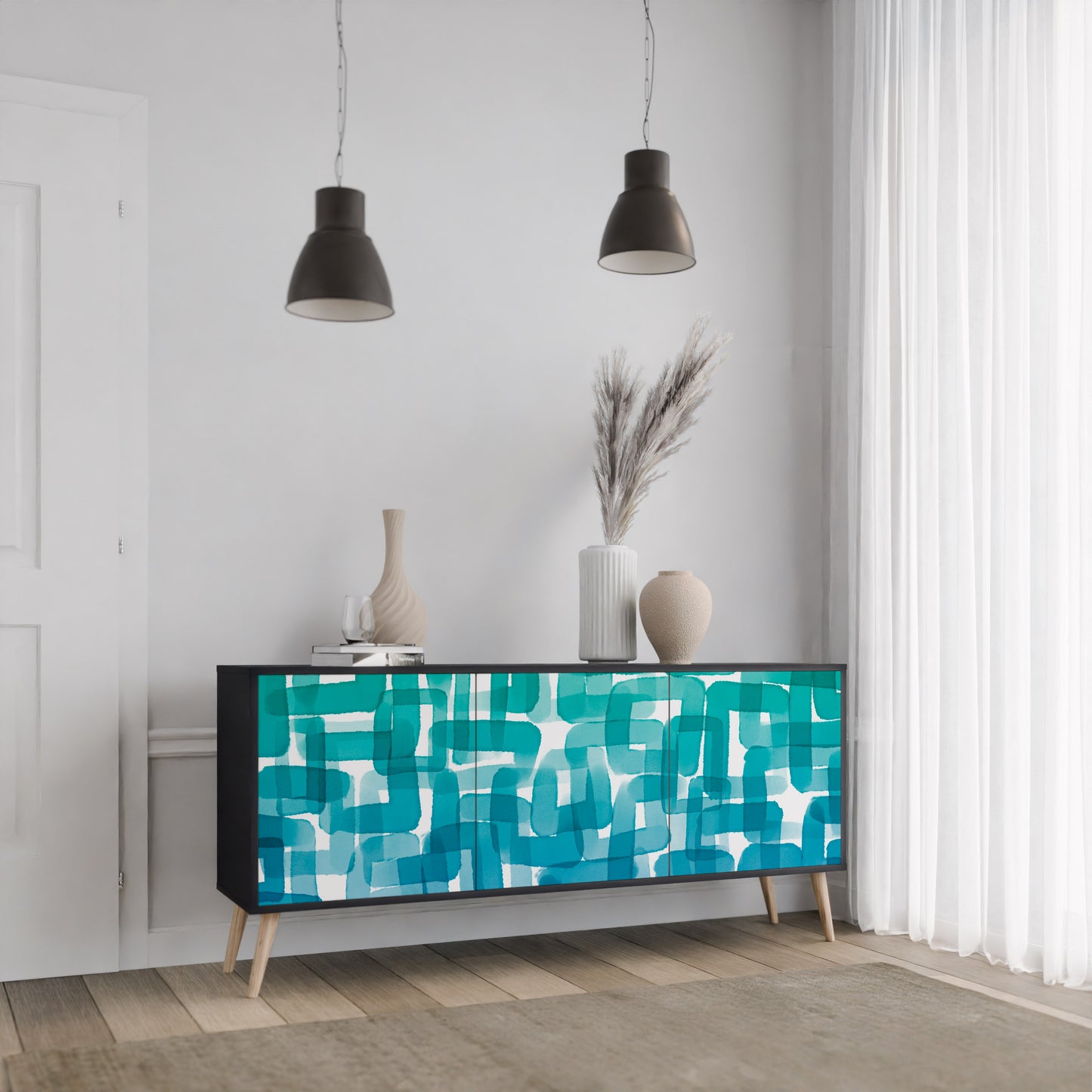 TURKOS RECTANGLES 3-dörrars skänk i svart finish