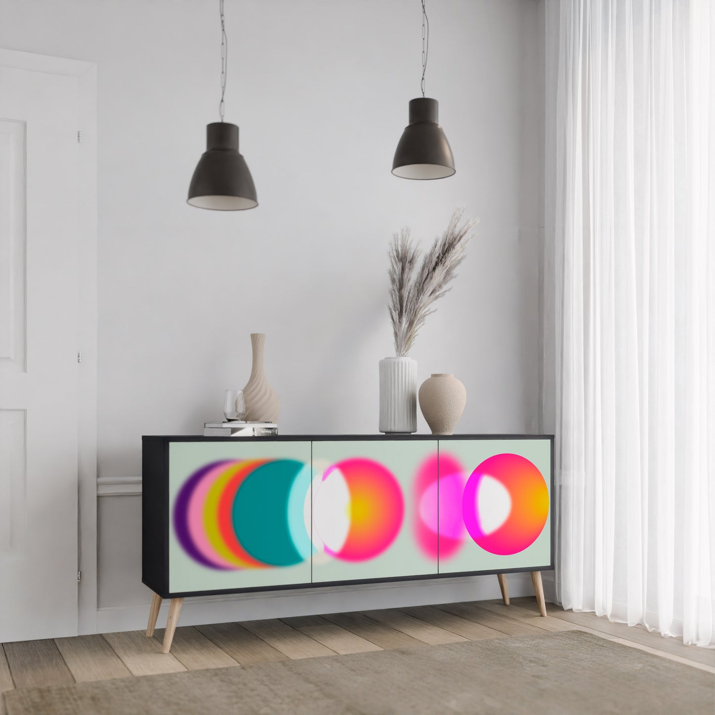 SYMPHONY OF COLOURS 3-dörrars skänk i svart finish