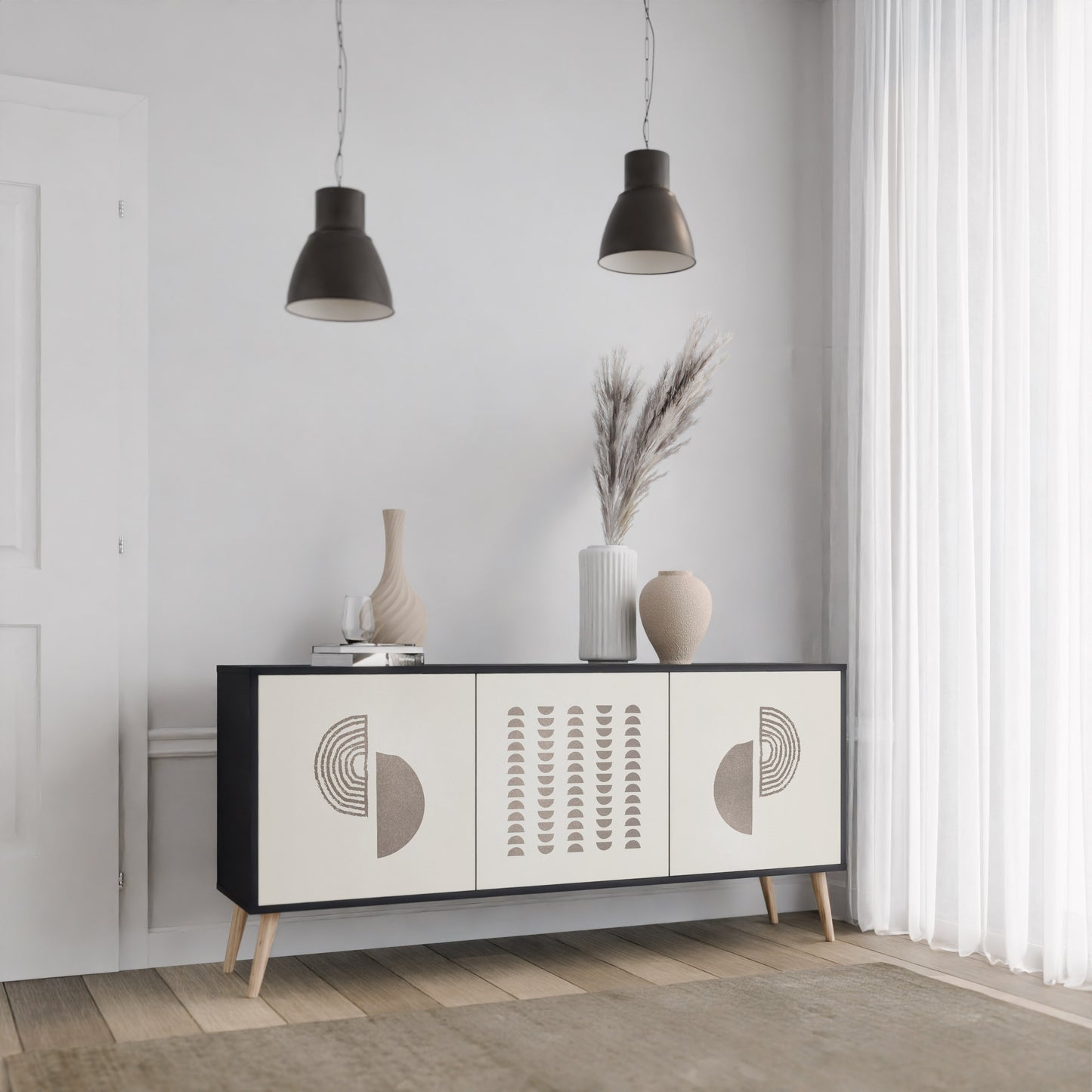 HARMONY ESSENCE 3-dörrars skänk i svart finish
