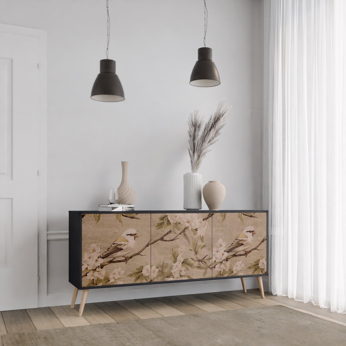 PETAL DISTINGUISH 3-dörrars skänk i svart finish