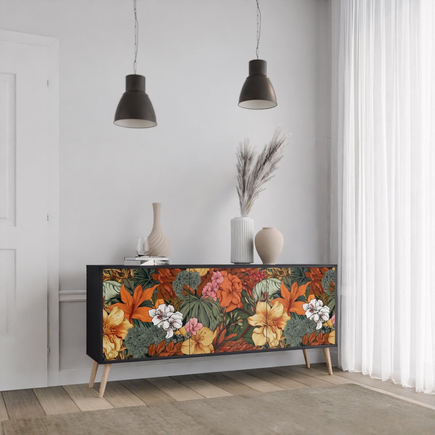 RADIANT FLORA 3-dörrars skänk i svart finish