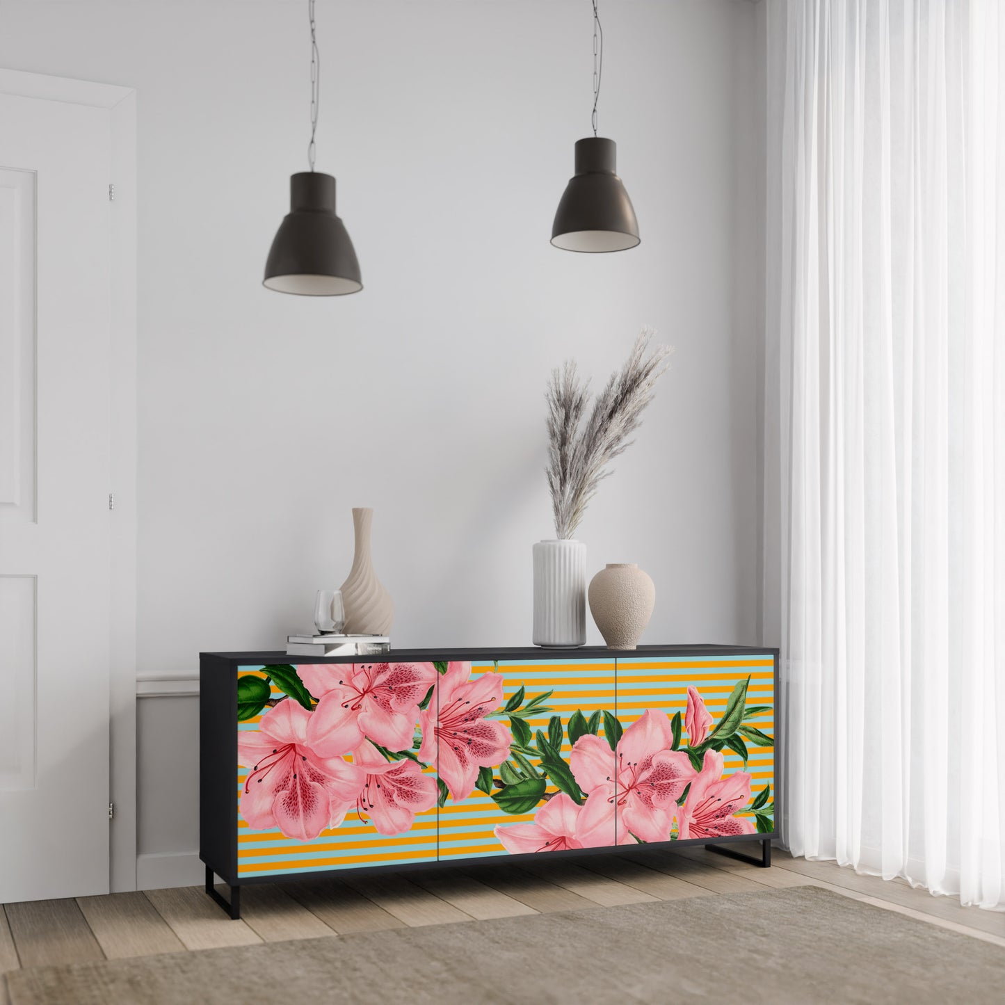 FRAGILE BEAUTY 3-dörrars skänk i svart finish
