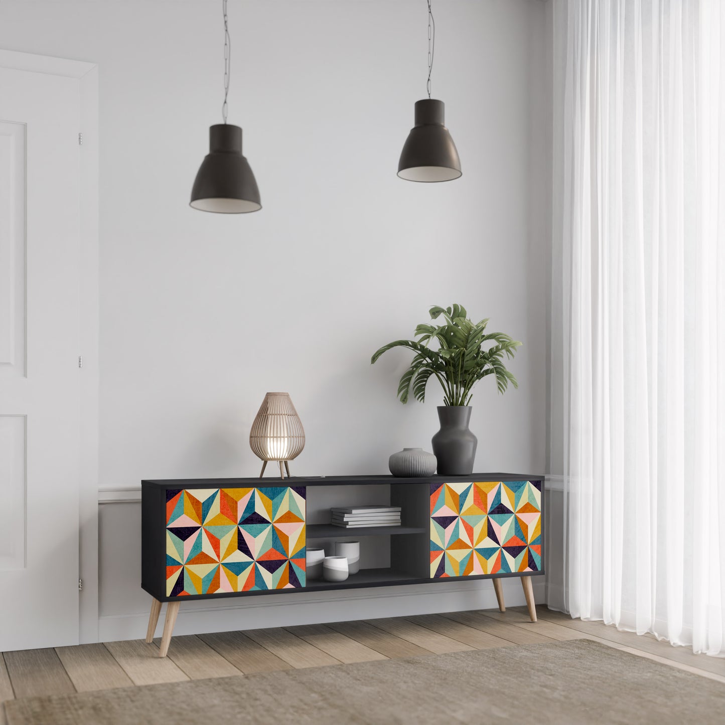 TESSELATE TREASURES 2-dörrars TV-bänk i svart finish