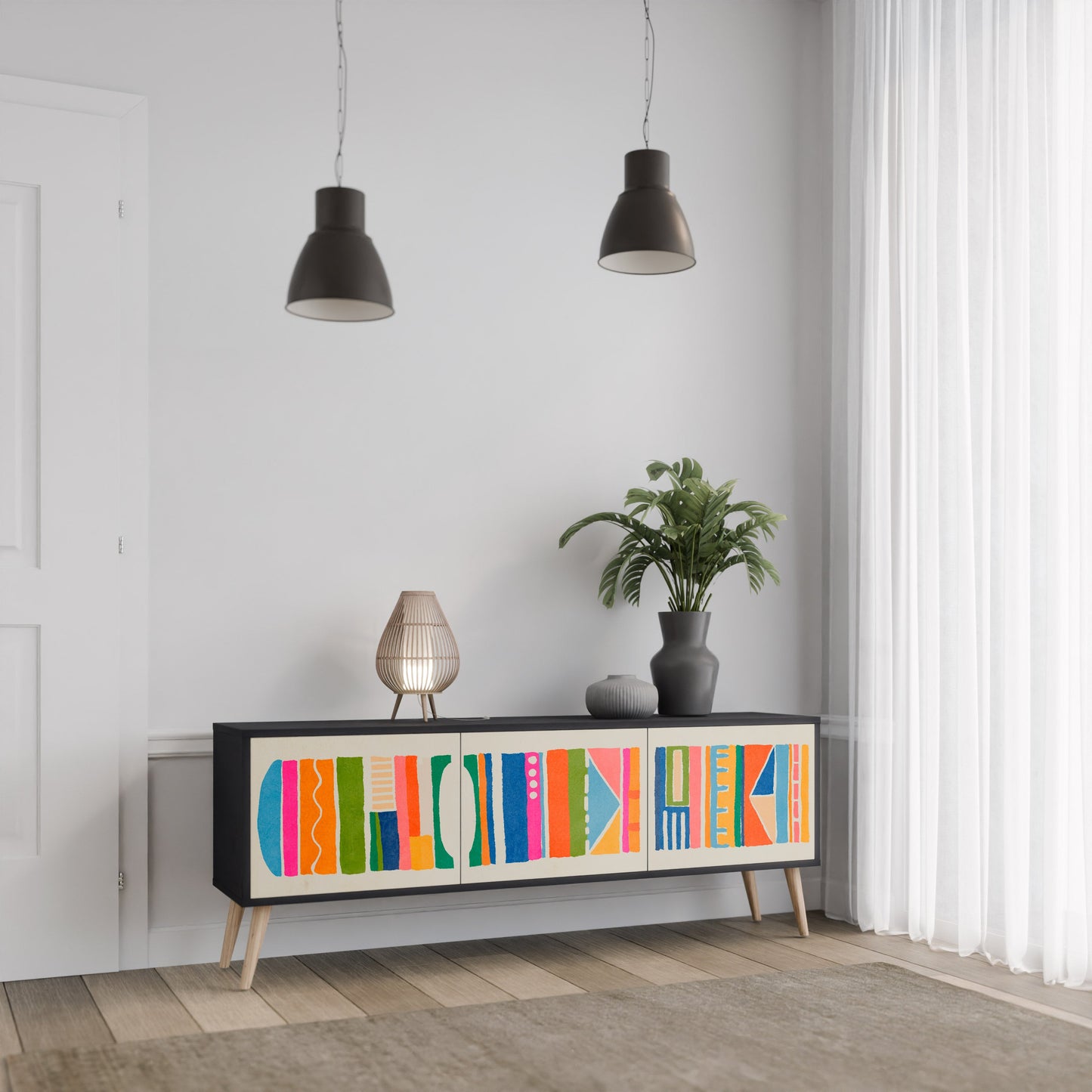 GEOMETRISK SHINE TV-bänk med 3 dörrar i svart finish