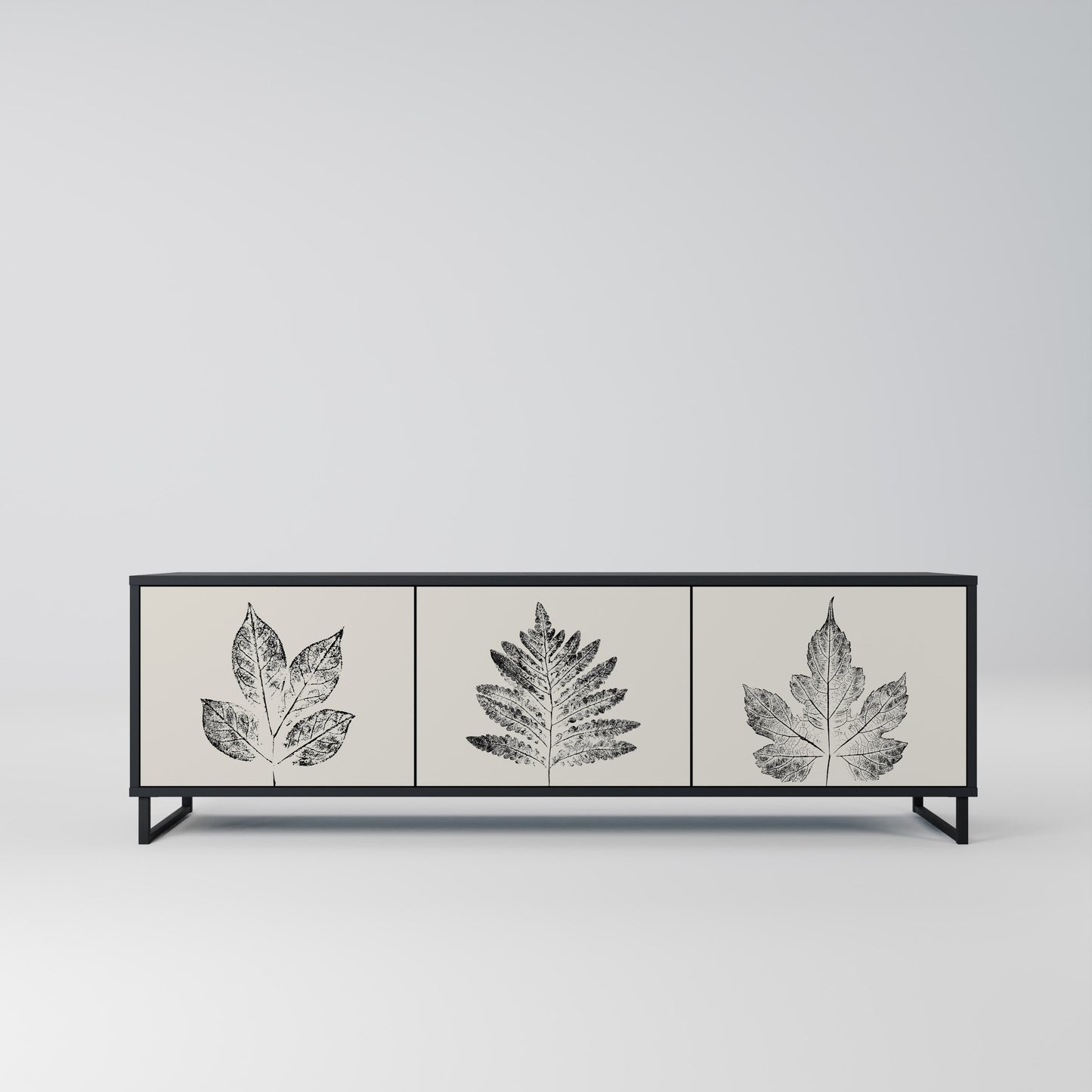 LEAFY STAMPS 3-dörrars TV-bänk i svart finish