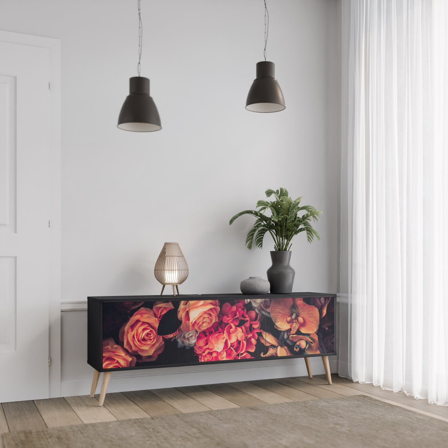 NEVERENDING BLOOM 3-dörrars TV-bänk i svart finish