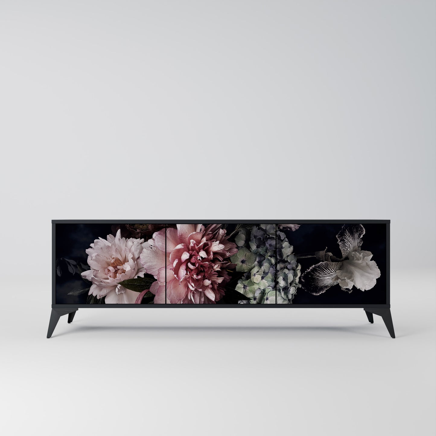PURE BLOSSOM 3-dörrars TV-bänk i svart finish
