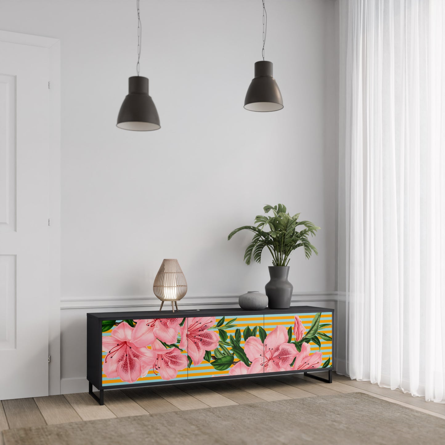 FRAGILE BEAUTY 3-dörrars TV-bänk i svart finish