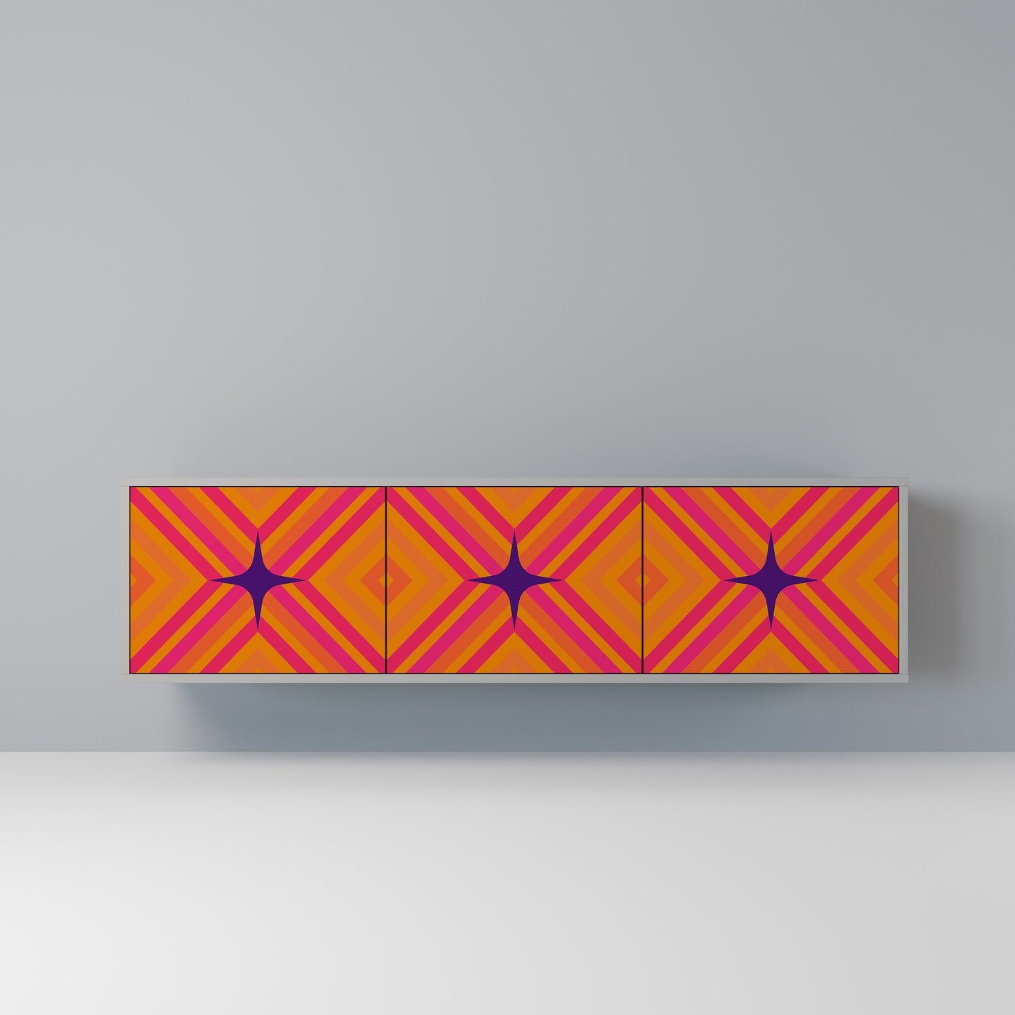 GEOMETRIC BRILLIANCE 3-dörrars TV-bänk i grå finish