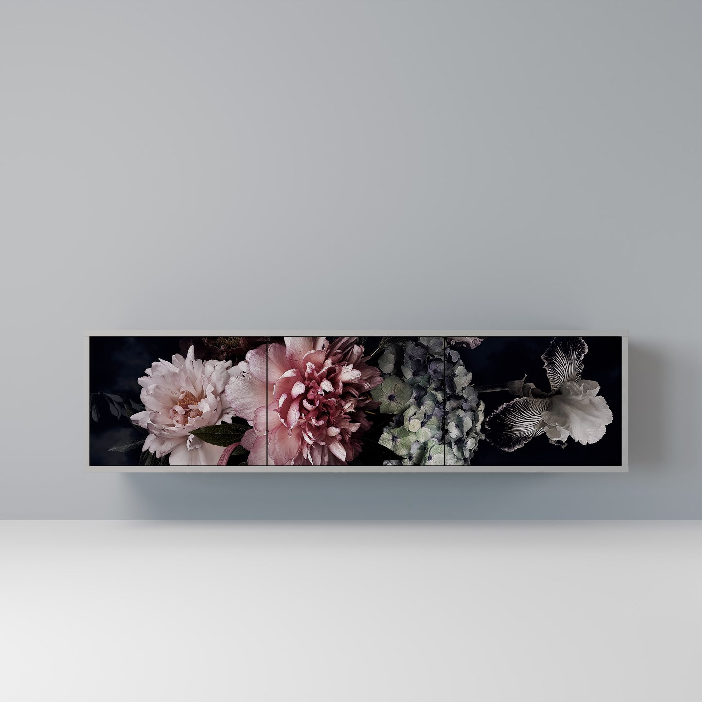 PURE BLOSSOM 3-dörrars TV-bänk i grå finish