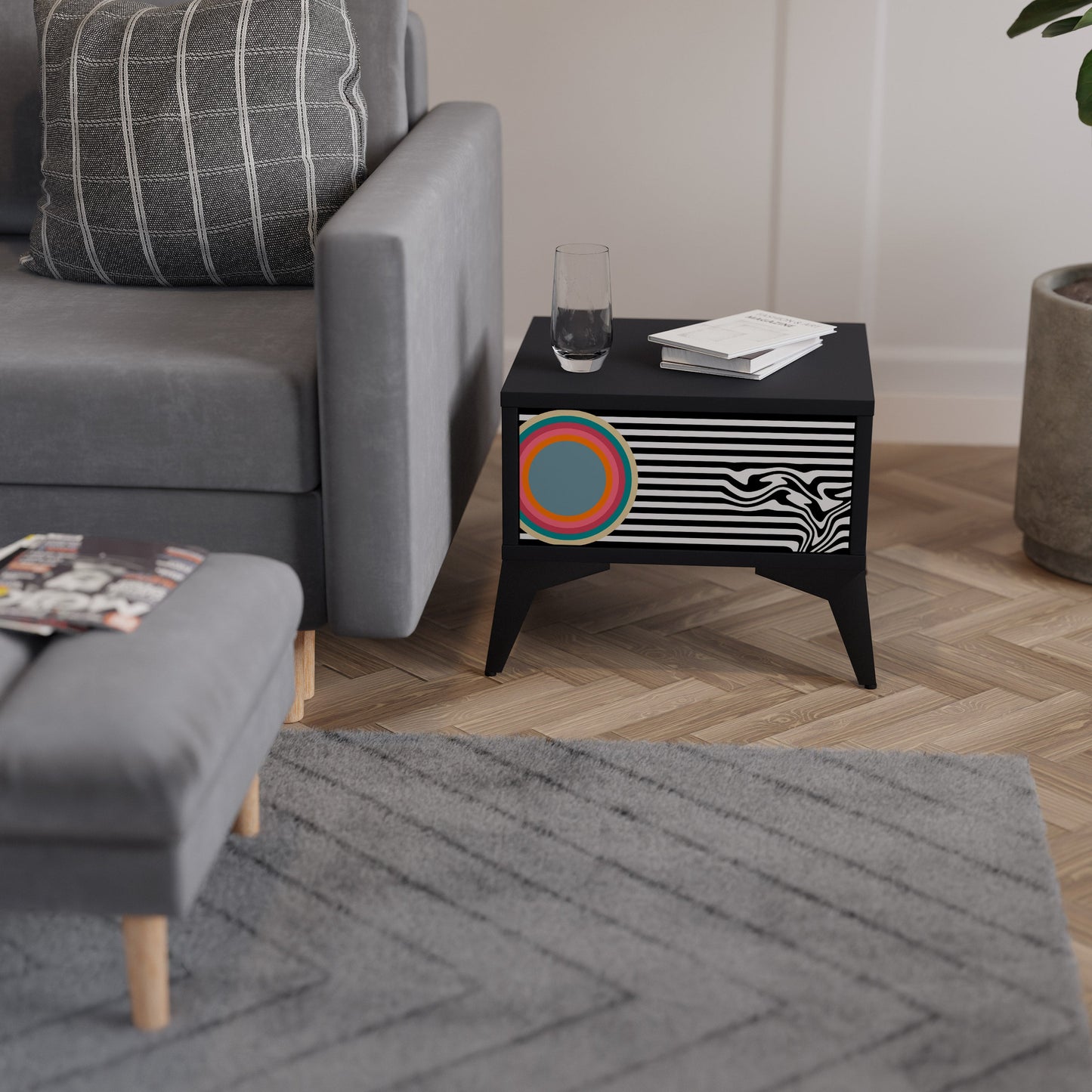 SPECTRA SHOWCASE Nattduksbord i svart finish