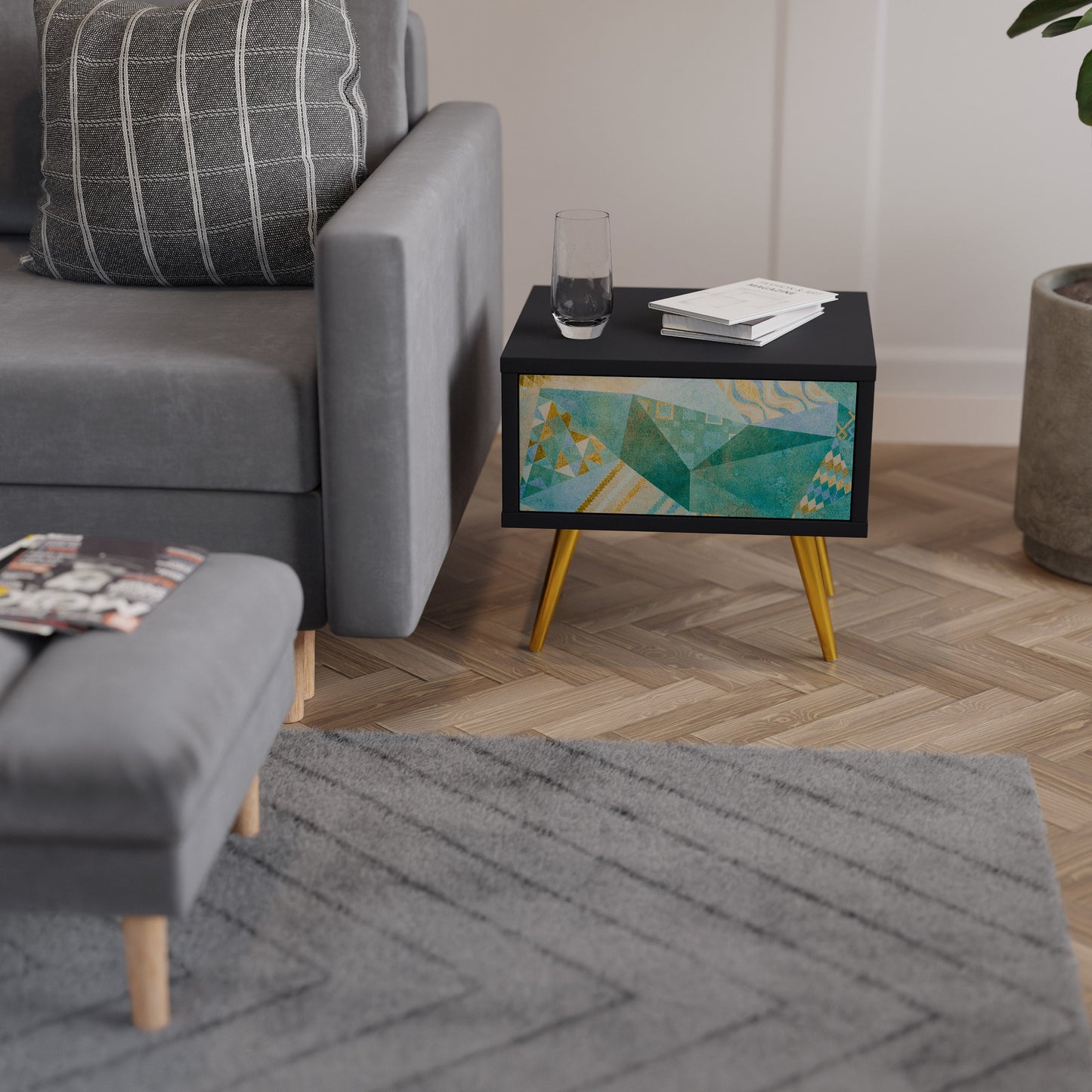 SPECTRUM SPLENDOR nattduksbord i svart finish