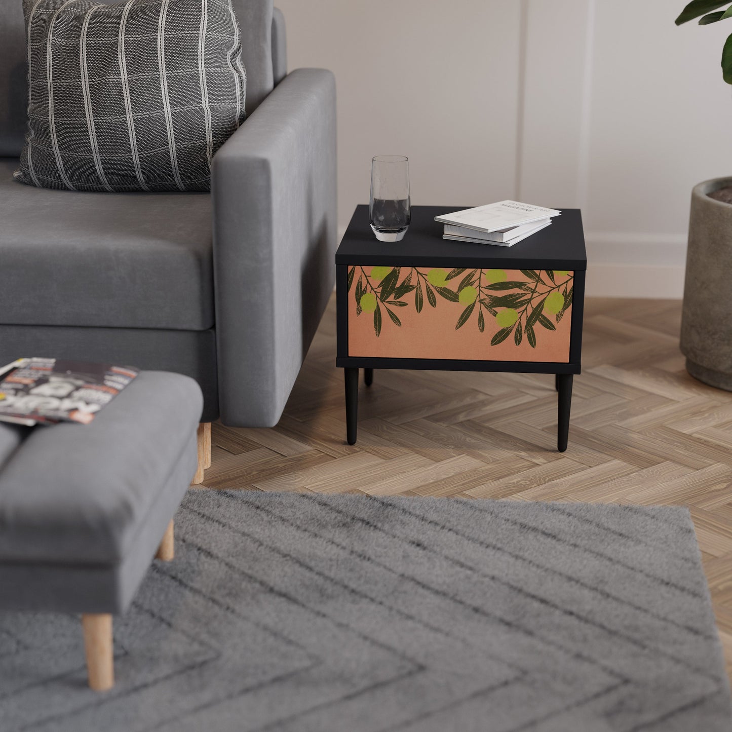 JUICY OLIVES Nightstand in Black Finish