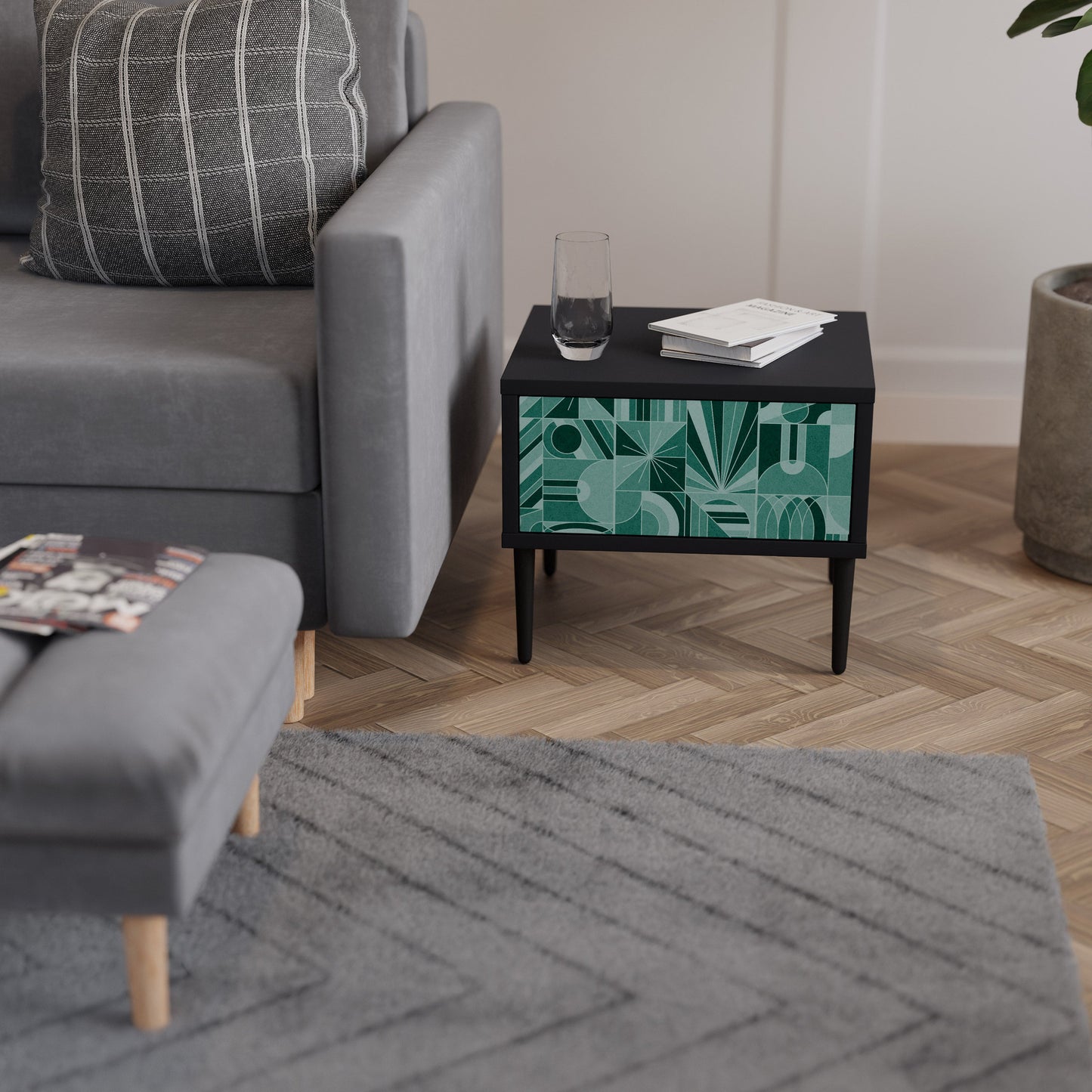 HARMONIC GRID nattduksbord i svart finish