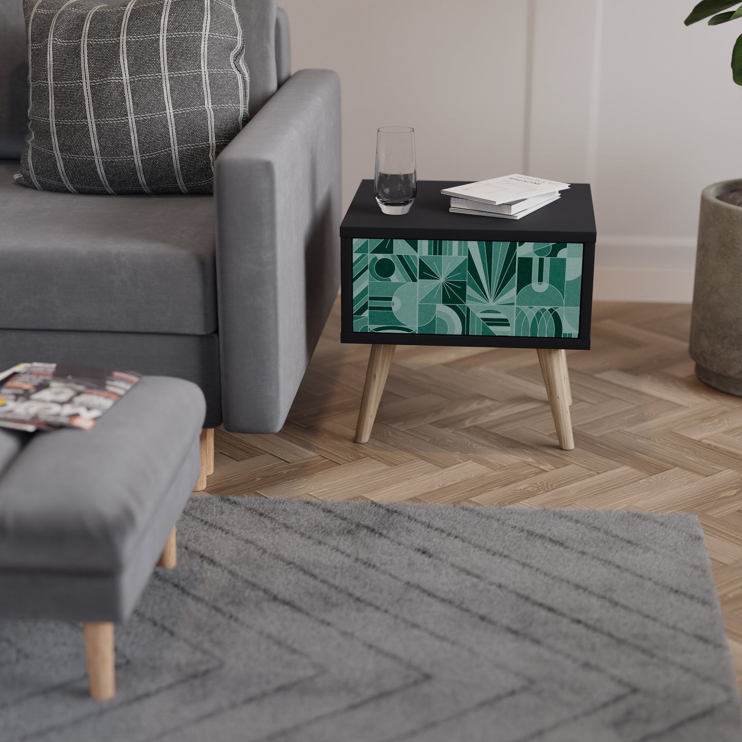 HARMONIC GRID nattduksbord i svart finish