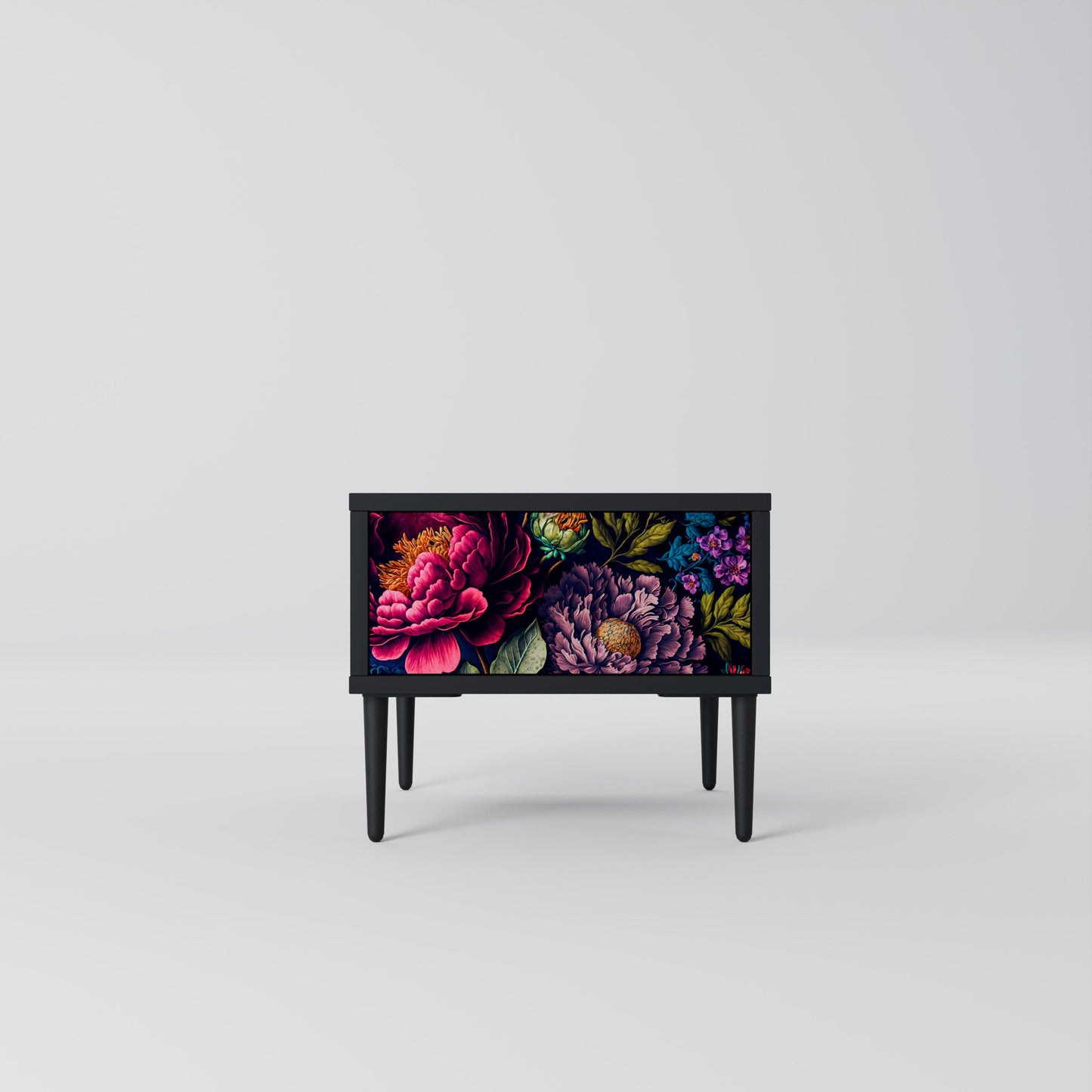 BLOOMING ELEGANCE Nattduksbord i svart finish