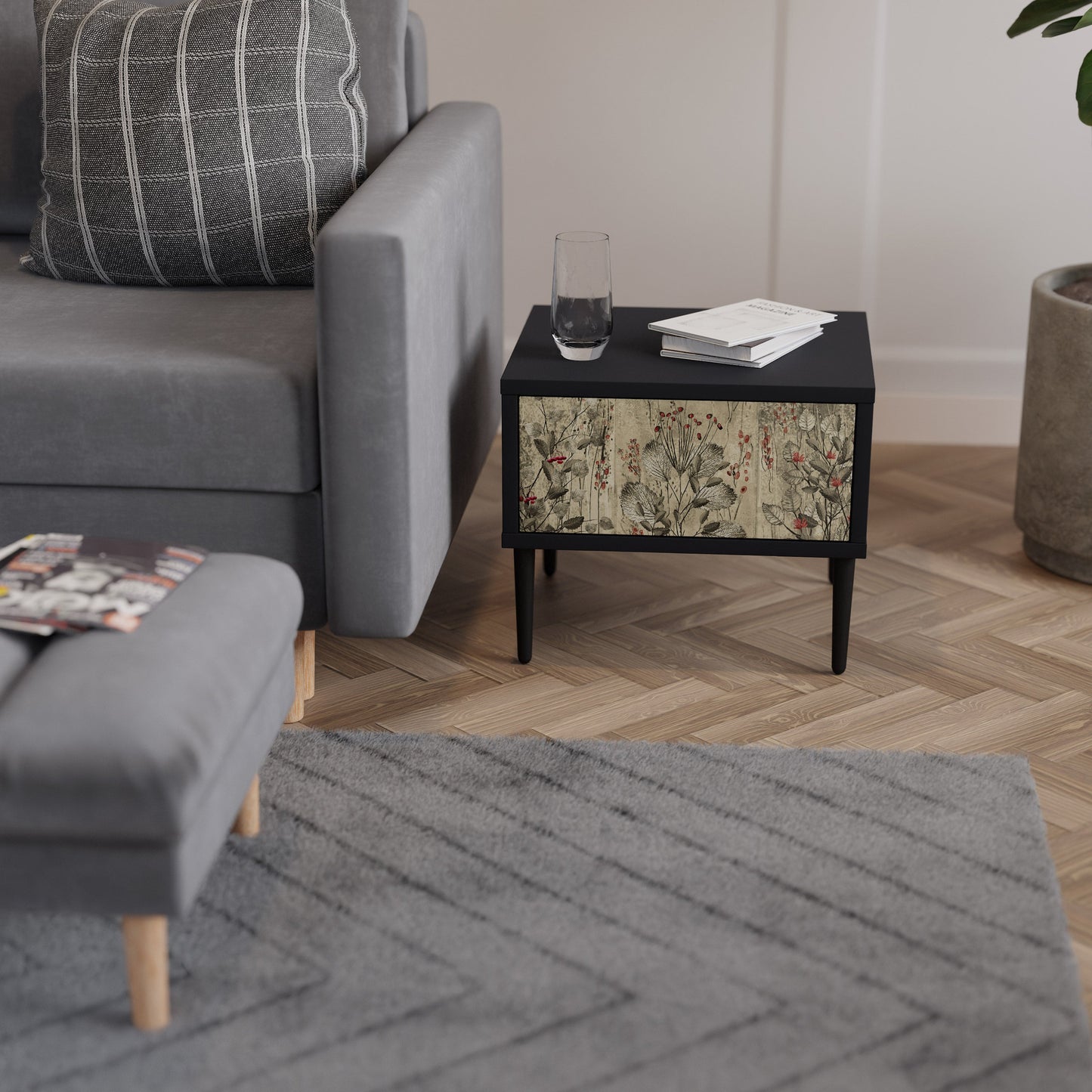 HERBAL GRACE nattduksbord i svart finish