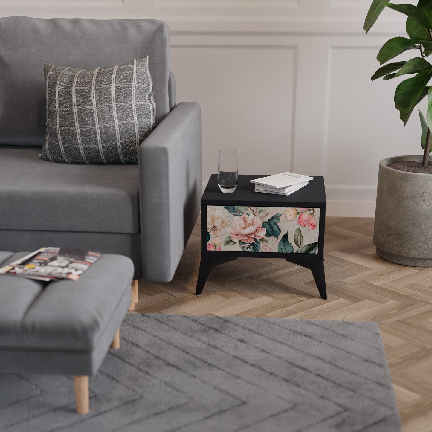 FLORAL GRACE nattduksbord i svart finish