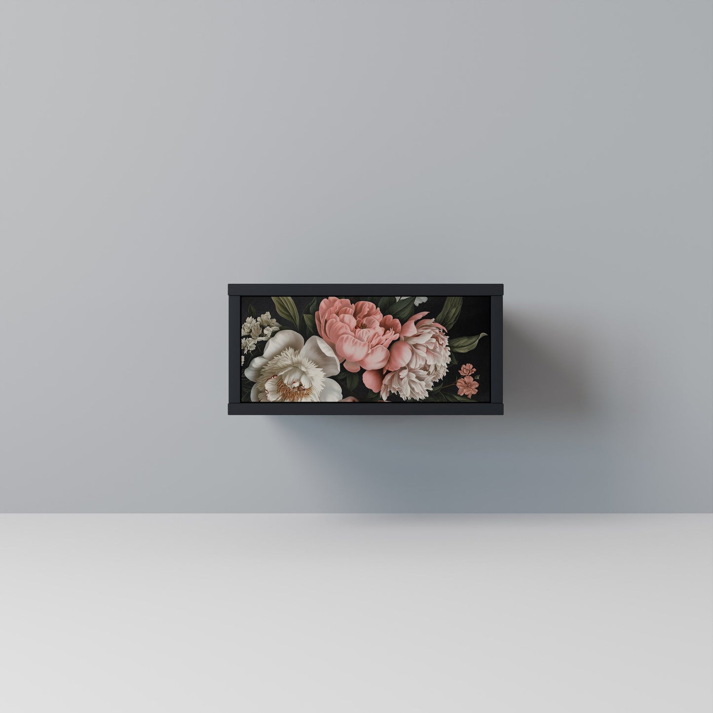 LUSH ELEGANCE Nattduksbord i svart finish