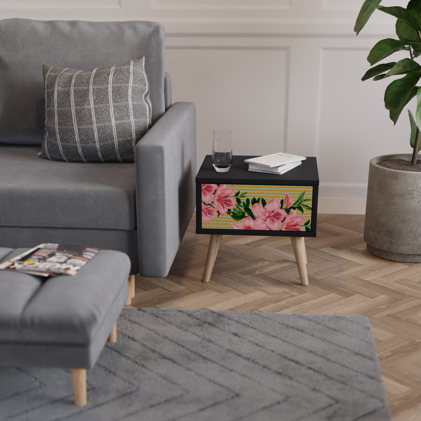 FRAGILE BEAUTY Nattduksbord i svart finish