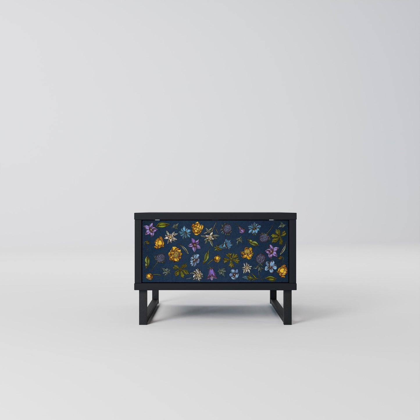 BLOMMOR PÅ MARINBLÅTT SJUKDAGSBORD i svart finish