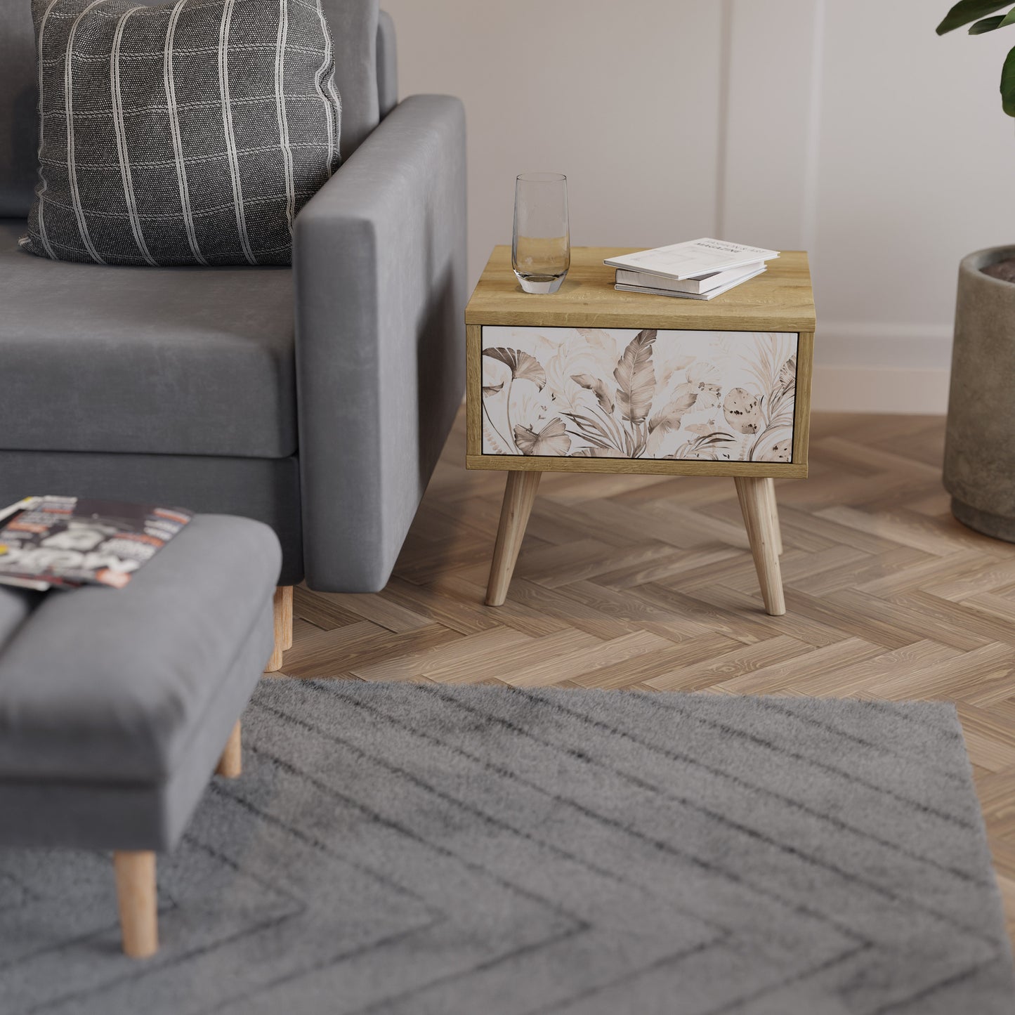 WILD TENDERNESS Nightstand in Oak Effect