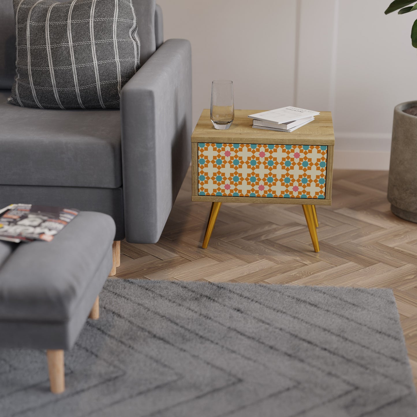 FLORAL DECOR Nightstand in Oak Effect