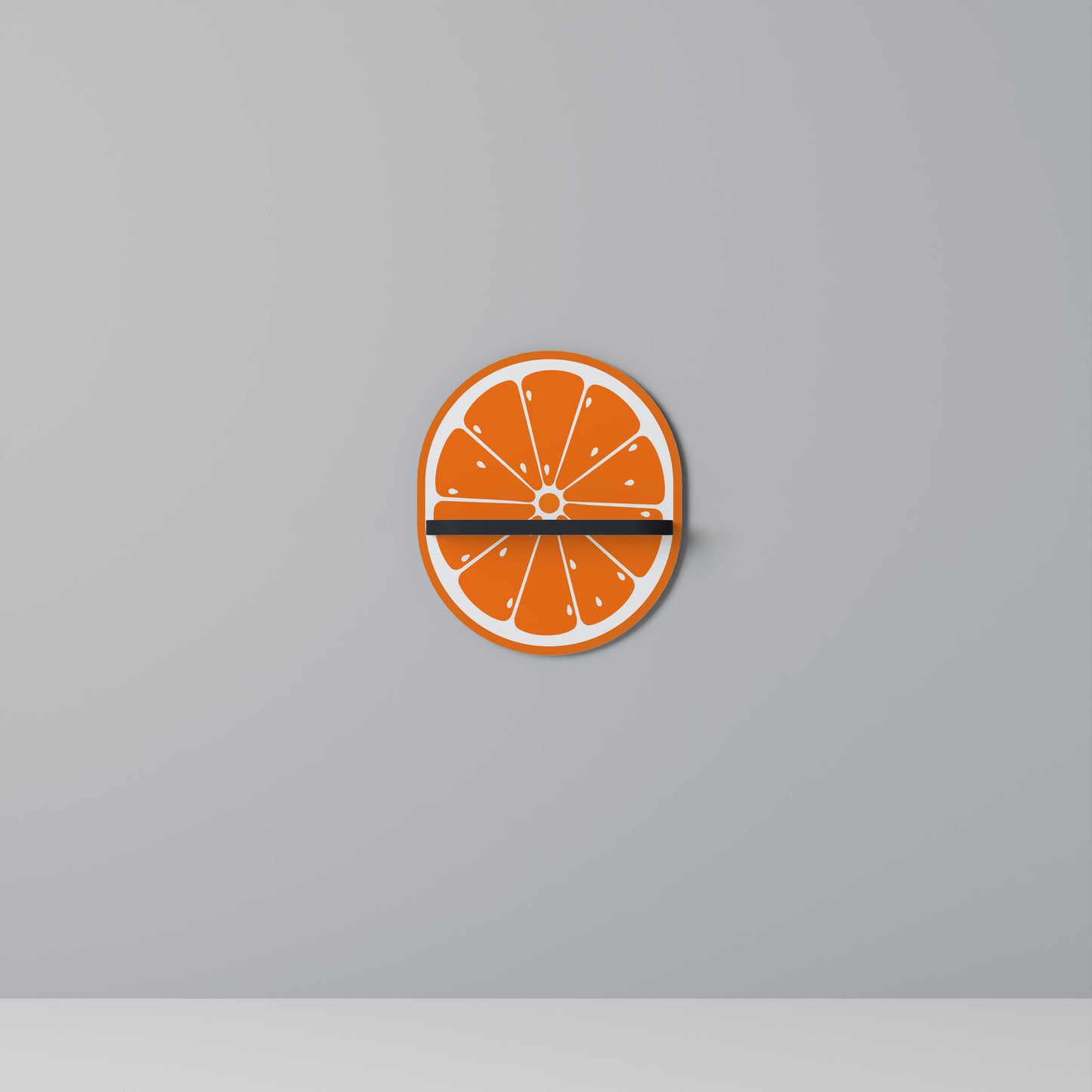 SAFTIG ORANGE Oval konsthylla i svart finish