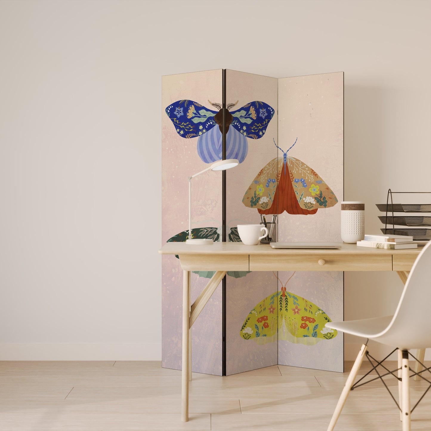 Dekorativ rumsavdelare med 3 paneler MOTH INTO THE LIGHT