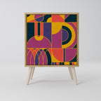 ELECTRIC PATTERNS Skänk med en dörr