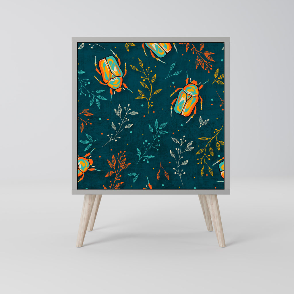 AUTUMN INSECTS skänk med 1 dörr i grå finish