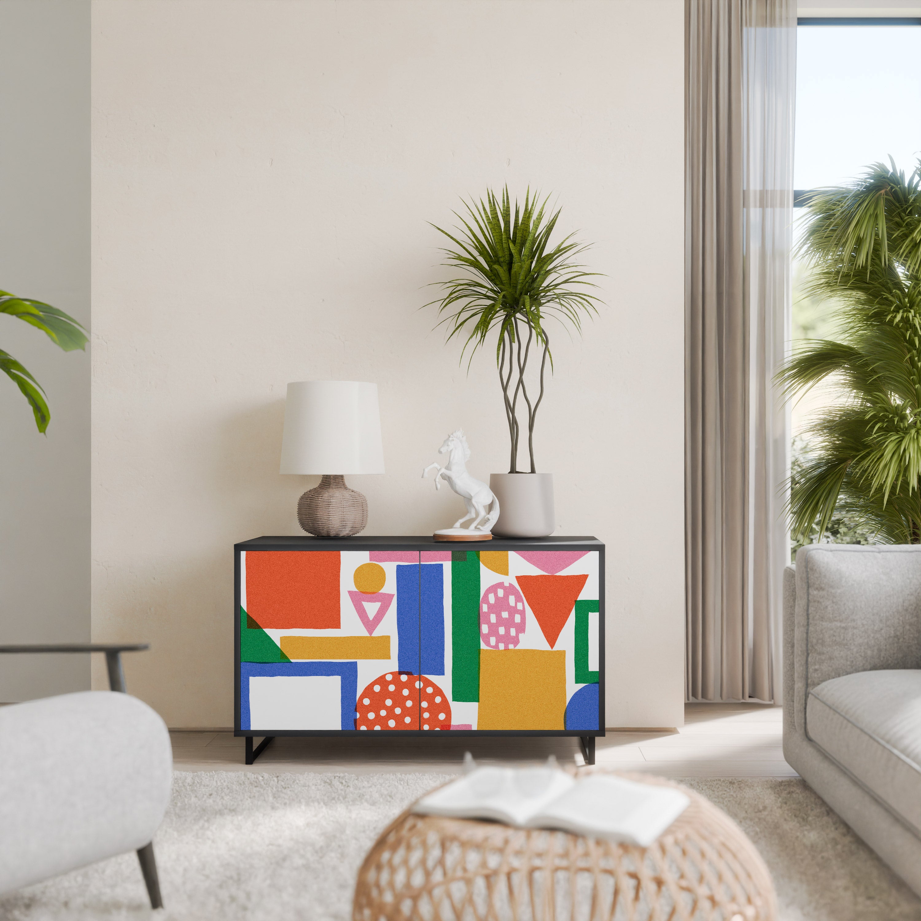 GEOMETRIC GLIMMER 2-dörrars skänk i svart finish