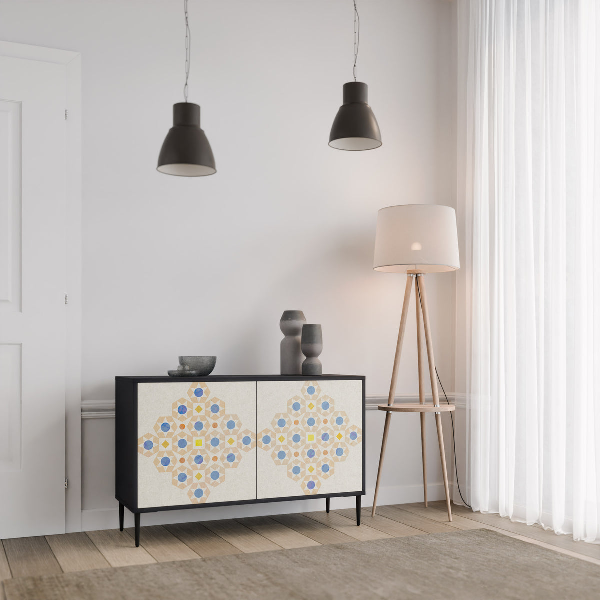 PATTERNED PRISM Skänk med två dörrar