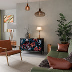 ETHEREAL BLOSSOMS Skänk med två dörrar