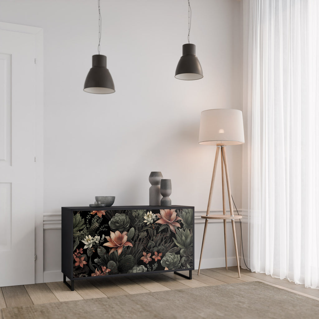 SECRET VERDURE 2-dörrars skänk i svart finish