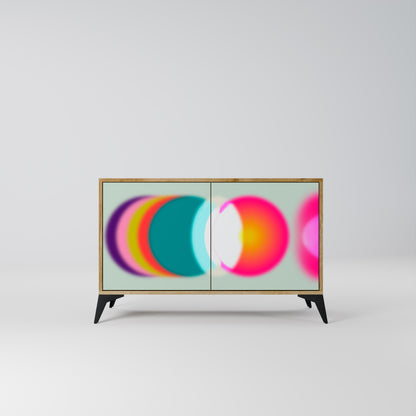SYMPHONY OF COLOURS 2-dörrars skänk i ekeffekt