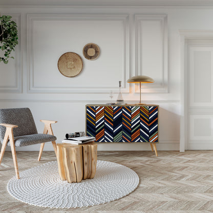 VIBRANT PATCHWORK 2-dörrars skänk i ekeffekt