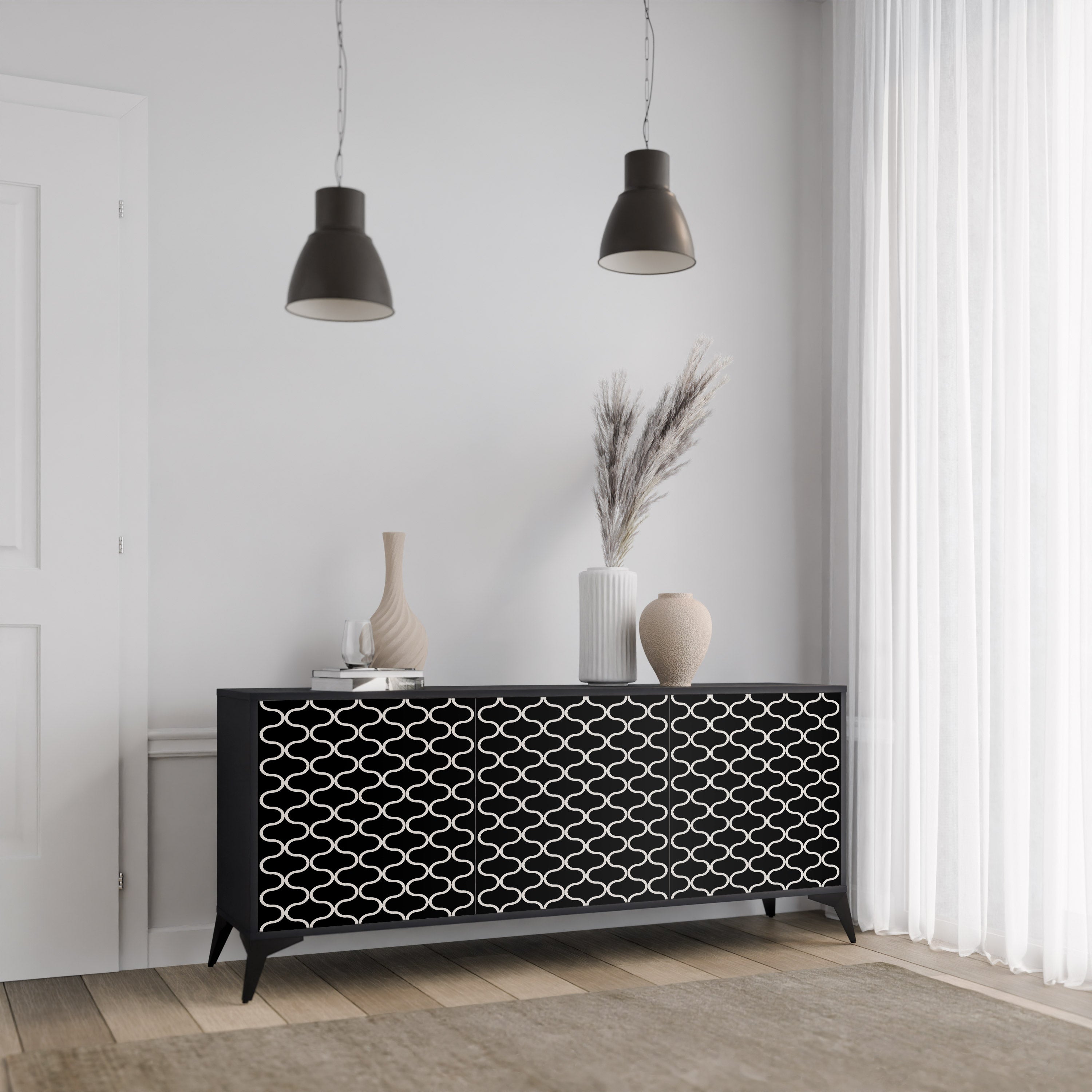 TESSELATED BLACKNESS 3-dörrars skänk i svart finish