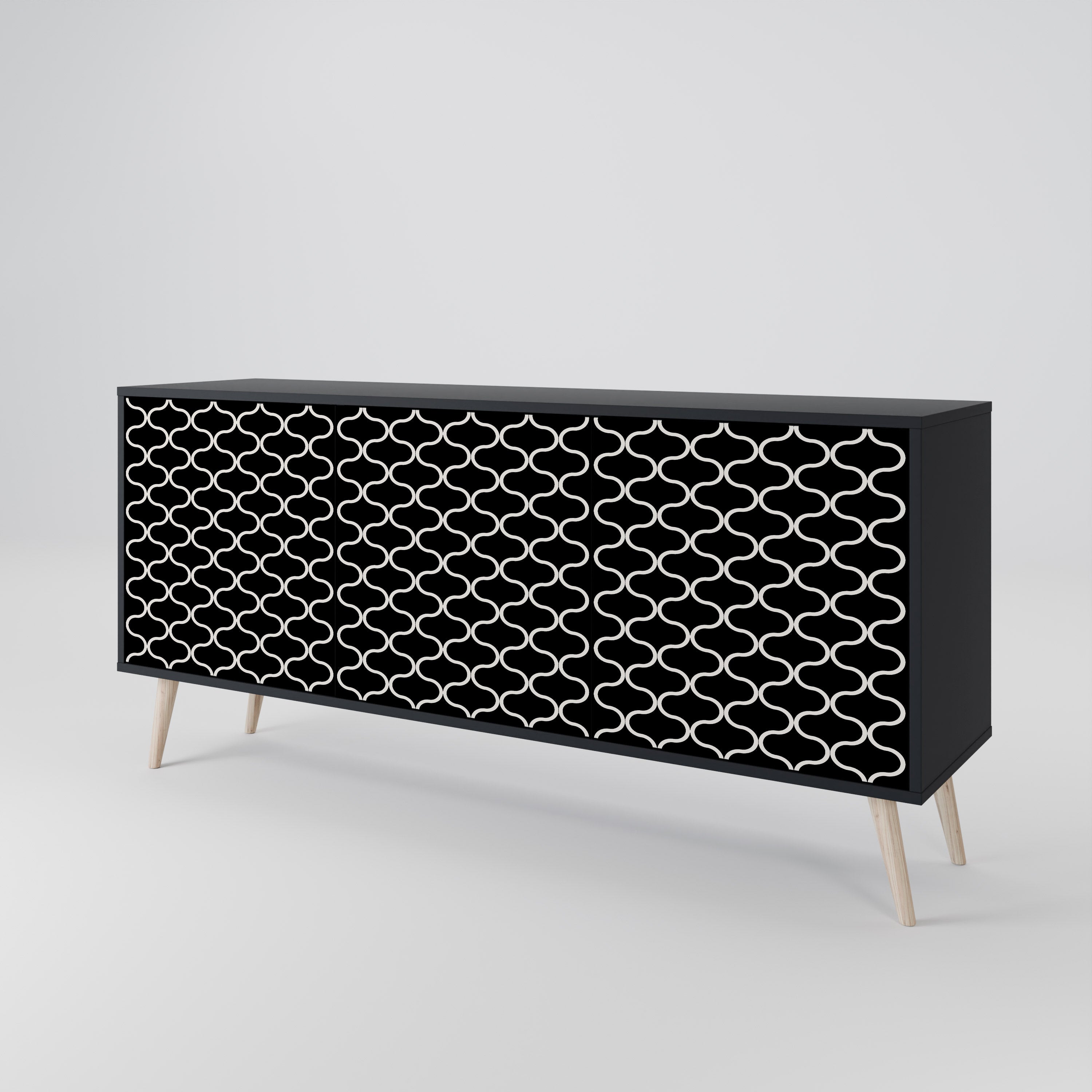 TESSELATED BLACKNESS 3-dörrars skänk i svart finish