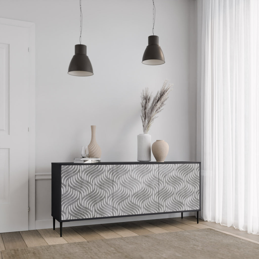 CONCRETE MOVEMENT 3-dörrars skänk i svart finish