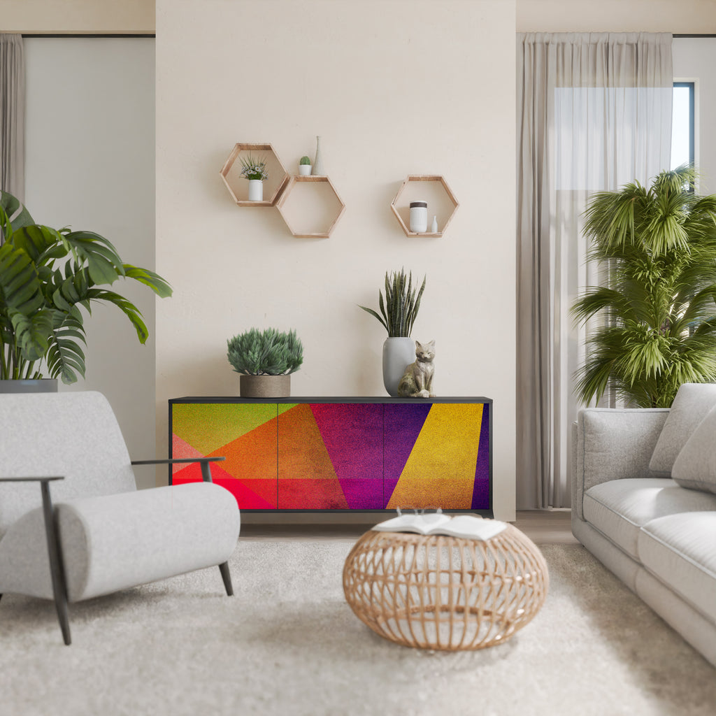 VIVID GEOMETRY 3-dörrars skänk i svart finish