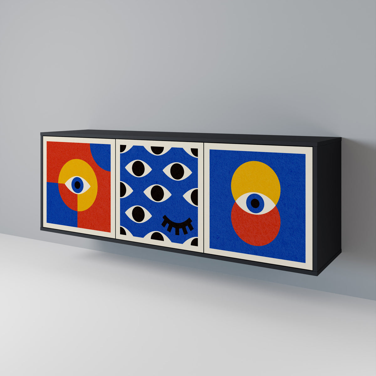 GEOMETRIC EYES Skänk med tre dörrar